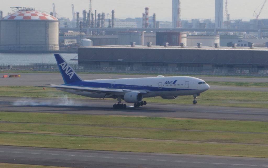 "Oh, look, another ANA 777-200," from T1 - sorry, it's a bit fuzzy.