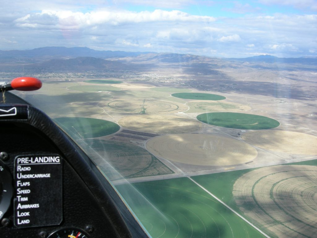 Crop circles east of MEV. Brown circles absorb heat, and create thermals. I took this photo from the ASK-21.