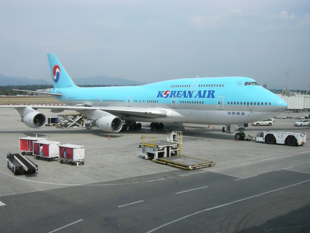 Big Blue Bird – Korean Air 747-400 at YVR