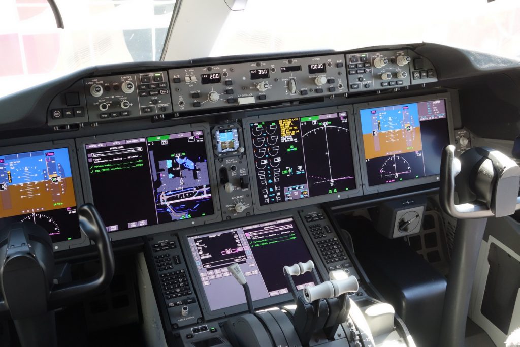 The flight deck of Air New Zealand's first Boeing 787-9.